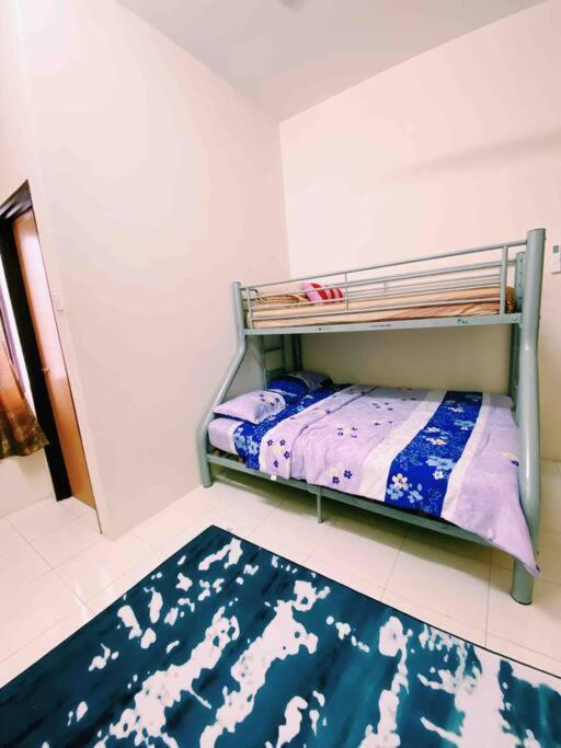 Spacious Cozy Lakeville Homestay 4 Bedrooms All With Aircond Seri Iskandar Ngoại thất bức ảnh